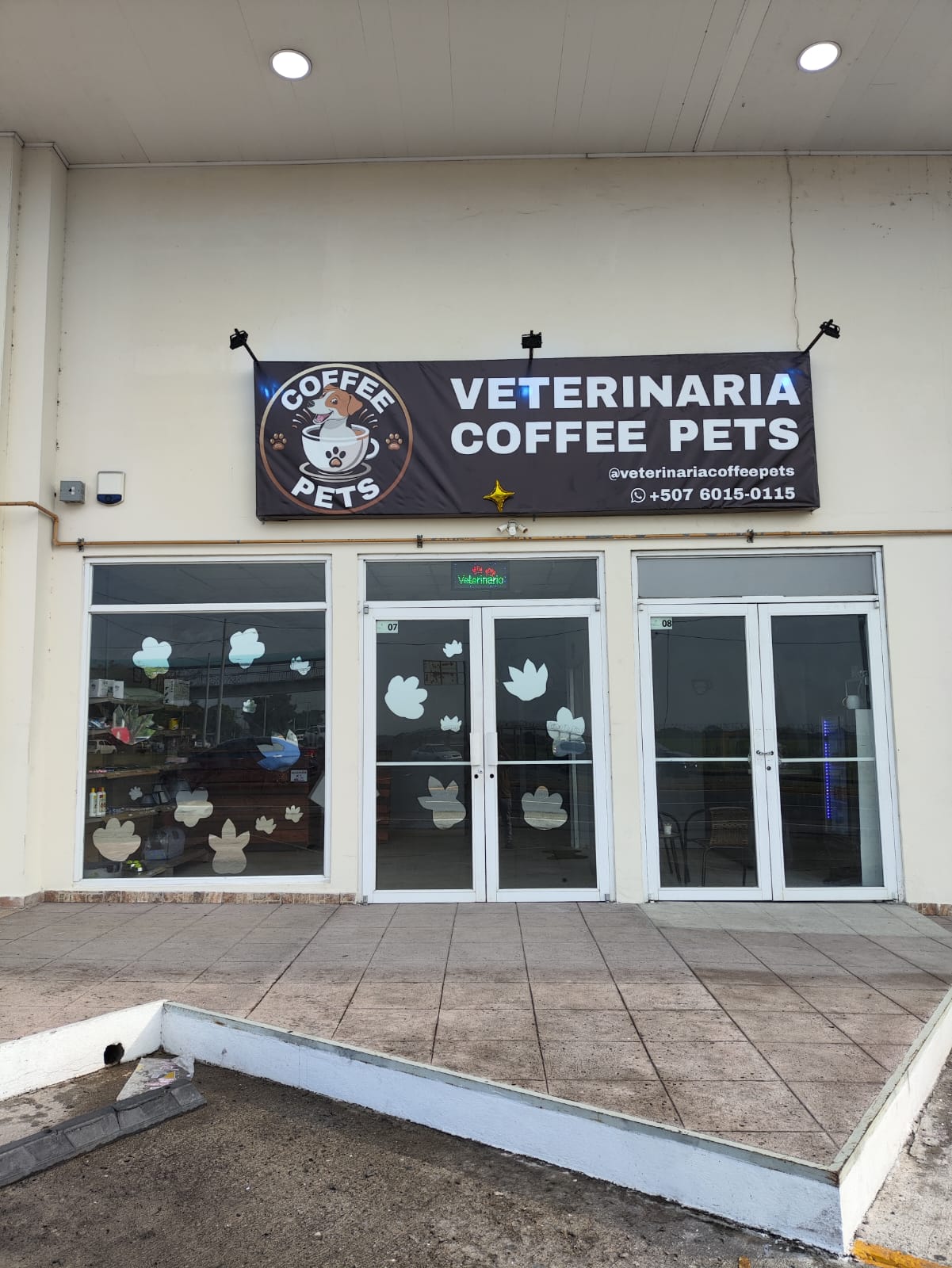 カナダWT Pre-cut Summer Café PET Veterinaria Coffee Pets - Vita Membership | Descuentos en Panamá